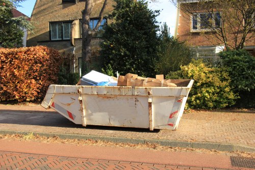 Efficient waste collection for businesses in Poplar